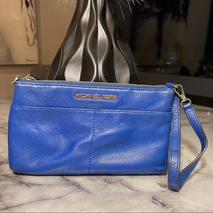 Michael Michael Kors Pebbled Leather Wristlet